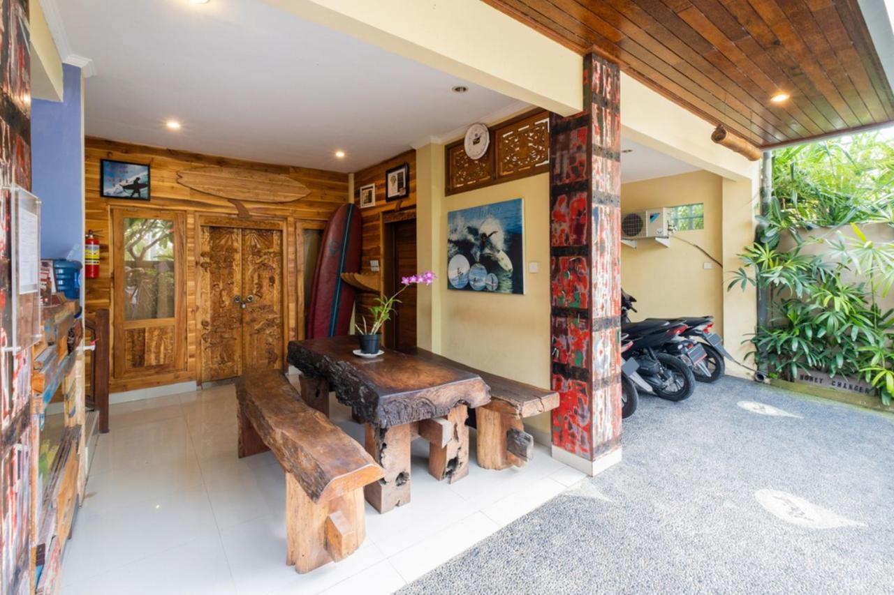 Hotel The Point Surfcamp Bali Pulukan Exteriér fotografie